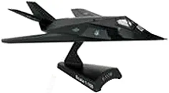 Daron Worldwide Trading F-117 Nighthawk 1:150 Vehicle